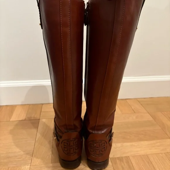 Tory Burch Riding Boots in Brown, Size US 7.5